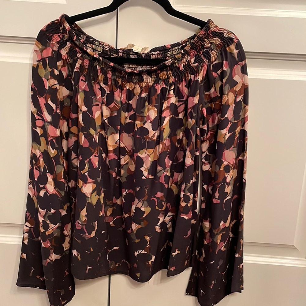 Love stitch blouse